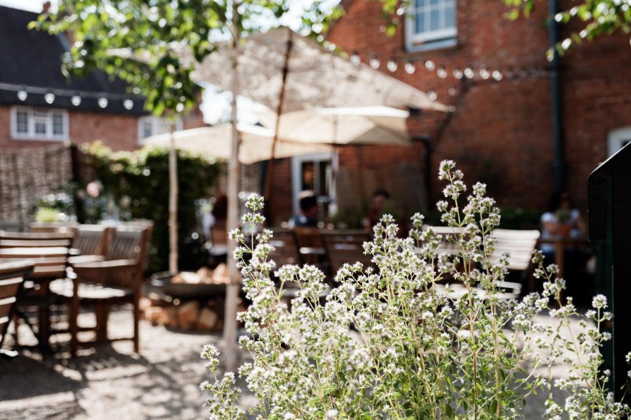 Hotel Bel And The Dragon-Kingsclere Exterior foto